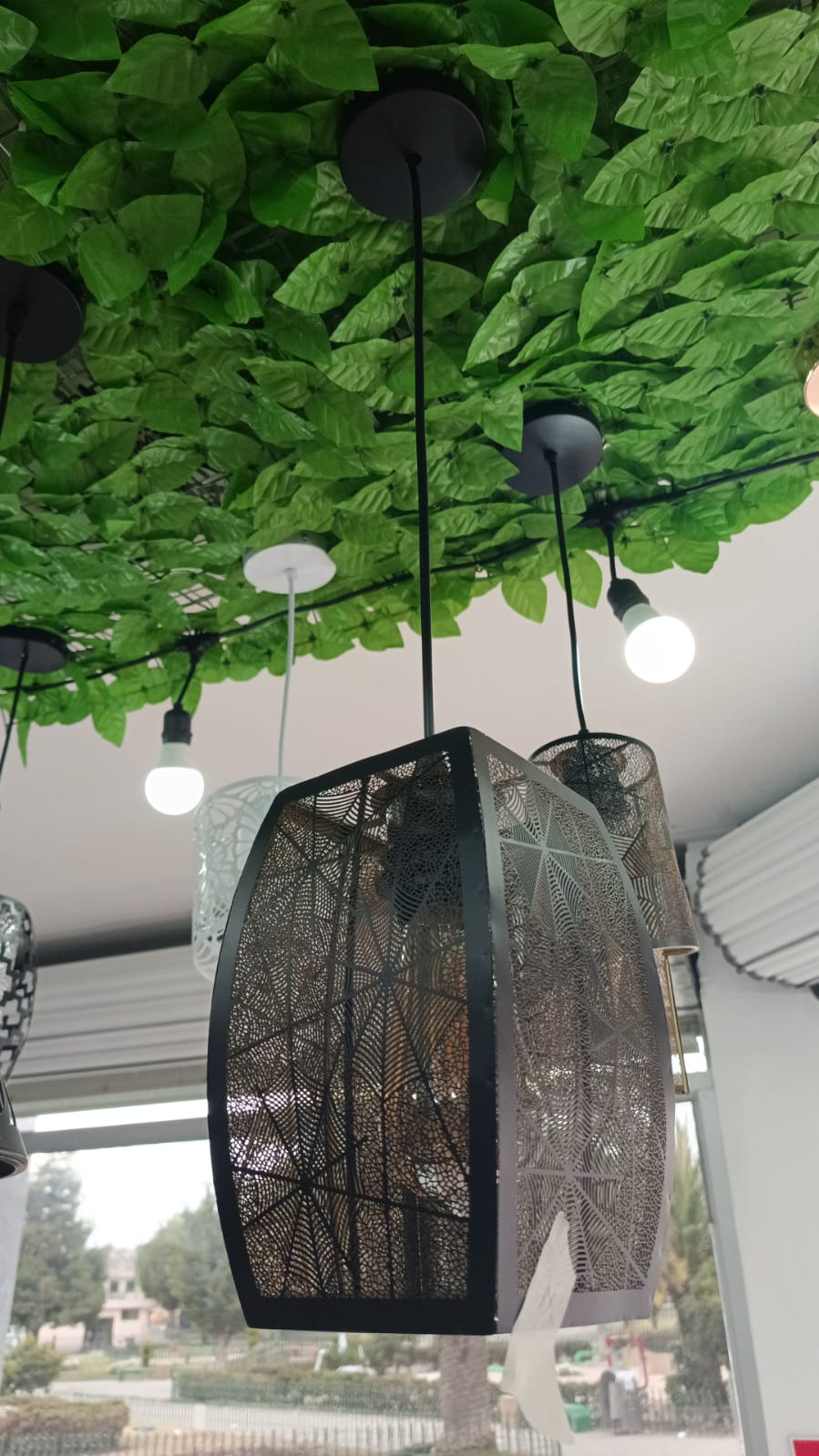 LAMPARA COLGANTE METAL NEGRO 1L E27